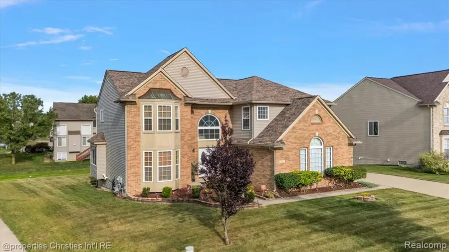 6367 Florence, Belleville, MI  - Image #3