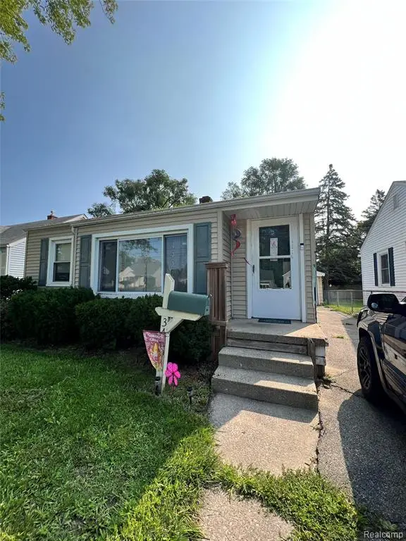3420 Mackinaw, Saginaw, MI 48602 - #2