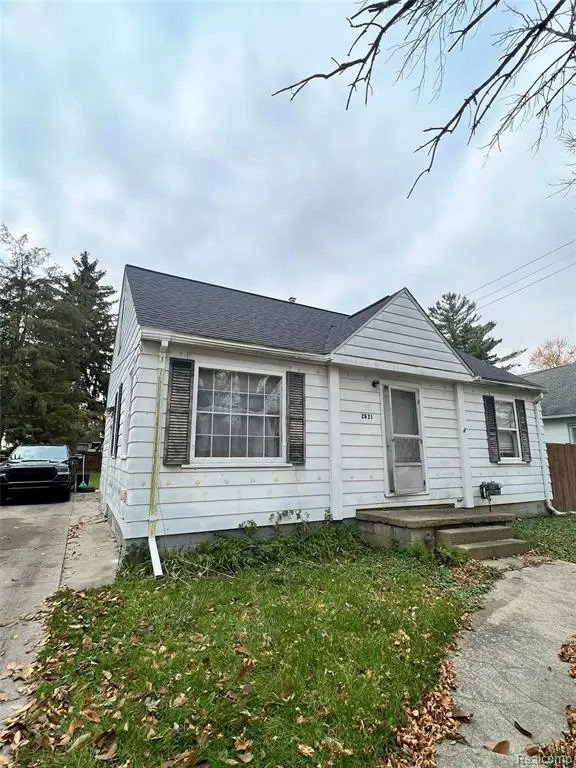 2521 Stobbe, Saginaw, MI 48602 - #2