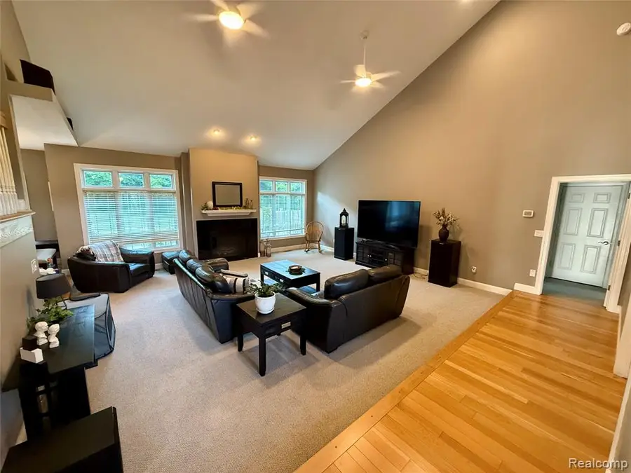 6435 Thompson Pond, Hamburg, MI  - Image #2