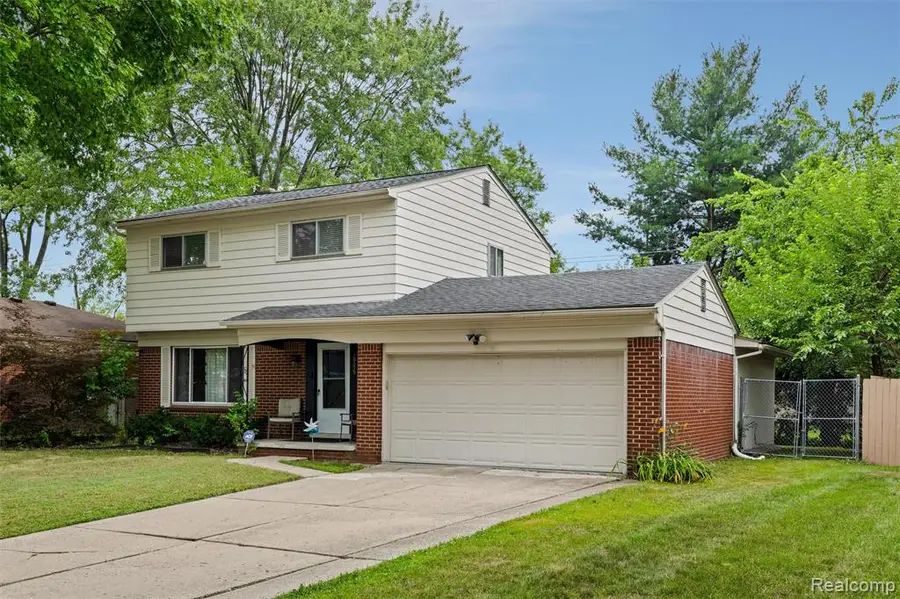 29239 Somerset, Southfield, MI  - Image #2