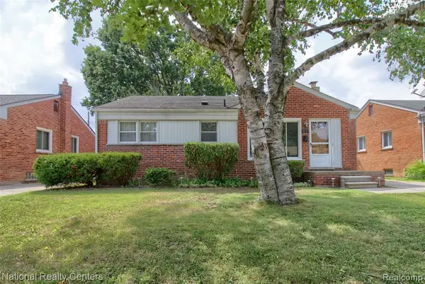 6747 Burnly, Garden City, MI 