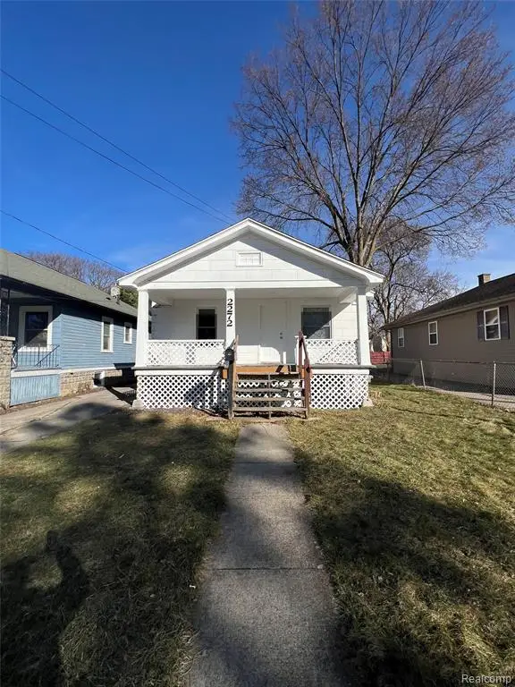 2272 Avon, Saginaw, MI 48602