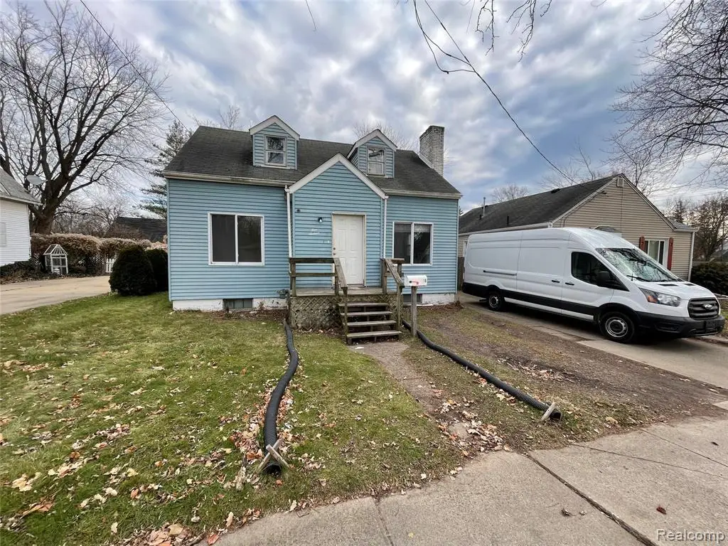 516 S Wheeler, Saginaw, MI  - Image #1