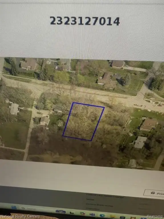 VAC W 11 Mile Road, Farmington Hills, MI 48336 - Image #2