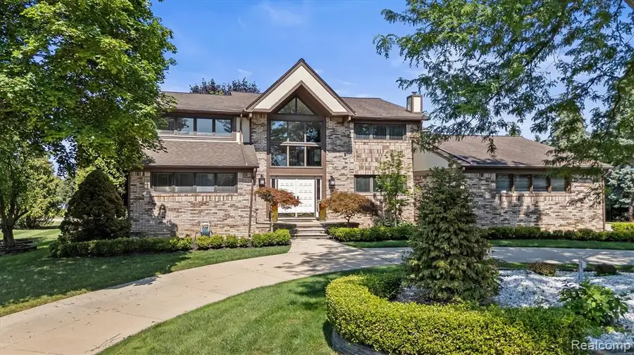 1900 Seminole, Bloomfield Hills, MI  - #2
