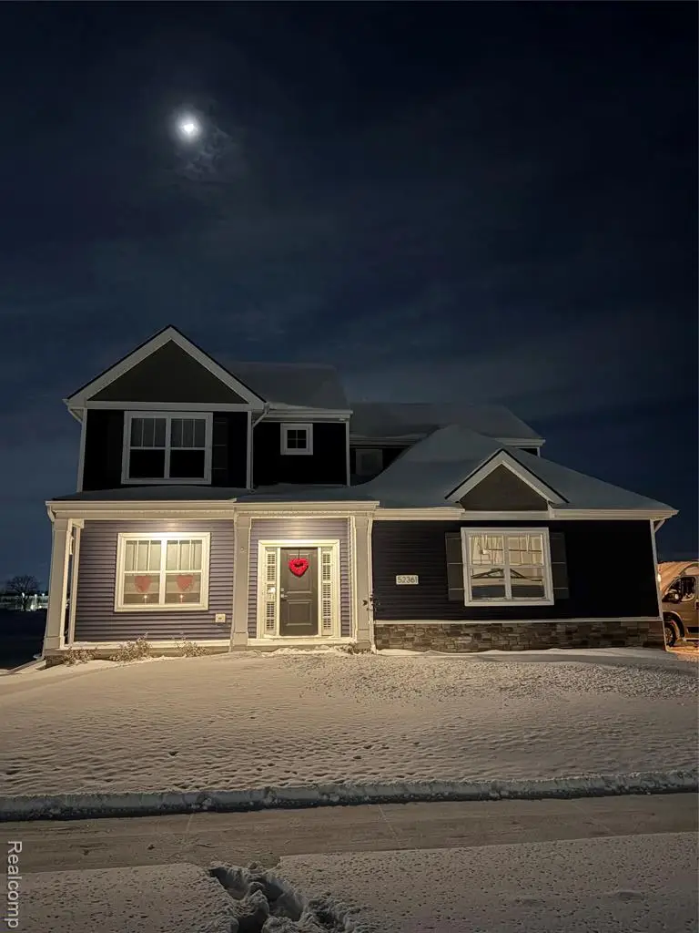 52361 Wellington Valley, Macomb, MI 48042 - #1