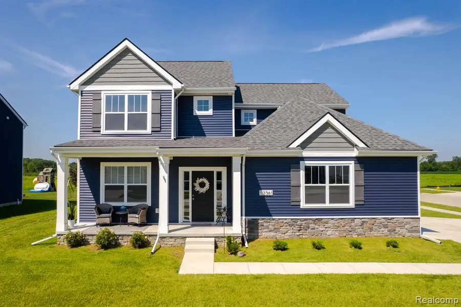 52361 Wellington Valley, Macomb, MI 48042 - #3