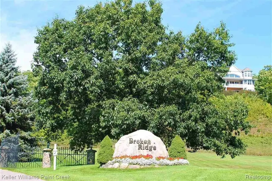 8050 Broken Rdg, Harbor Springs, MI  - Image #2