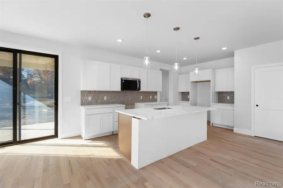 8981 Acacia, Pinckney, MI 48169 - Image #3