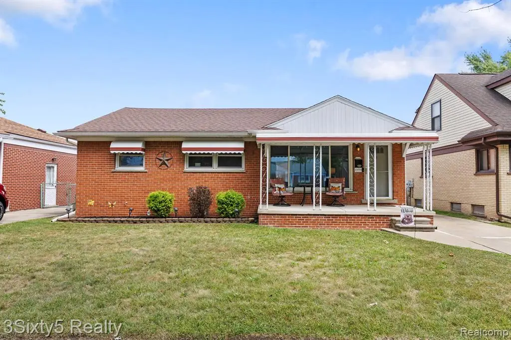 15711 Richmond, Southgate, MI  - Image #1