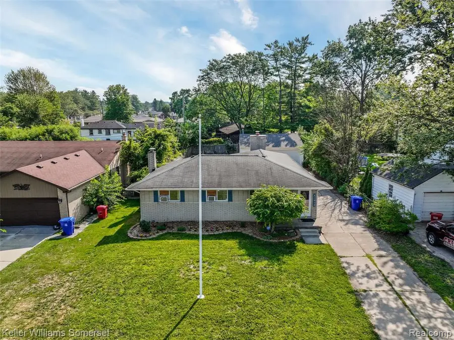 31070 Hayes, Fraser, MI  - Image #3