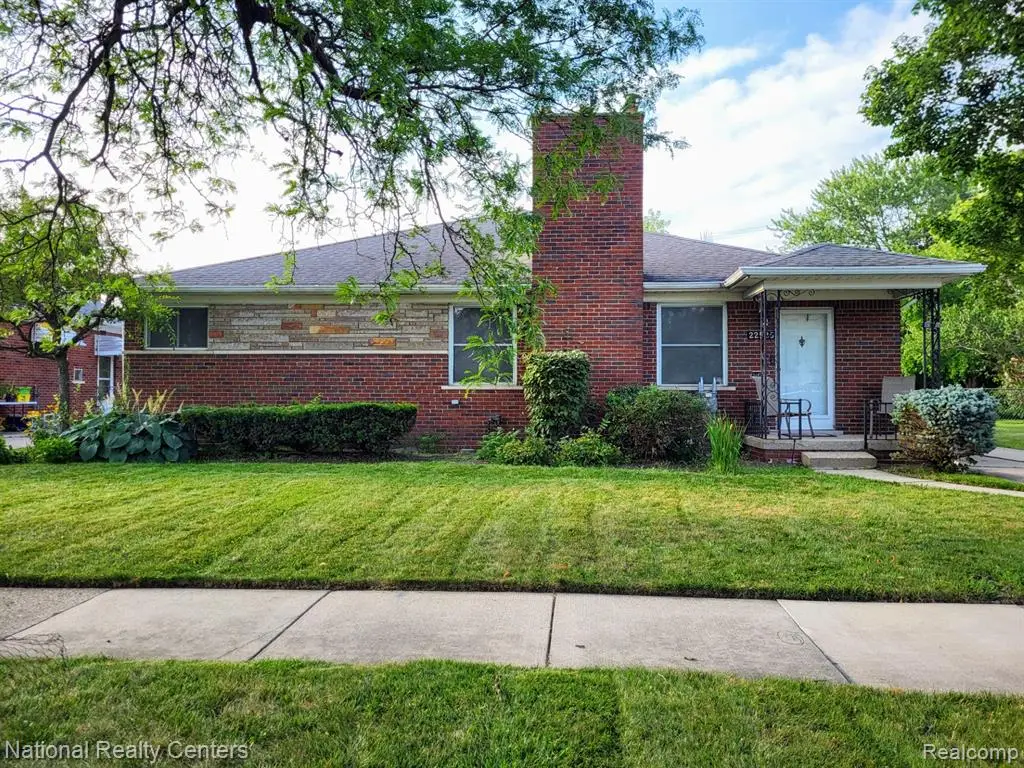 22525 E 8 Mile, Saint Clair Shores, MI  - Image #1