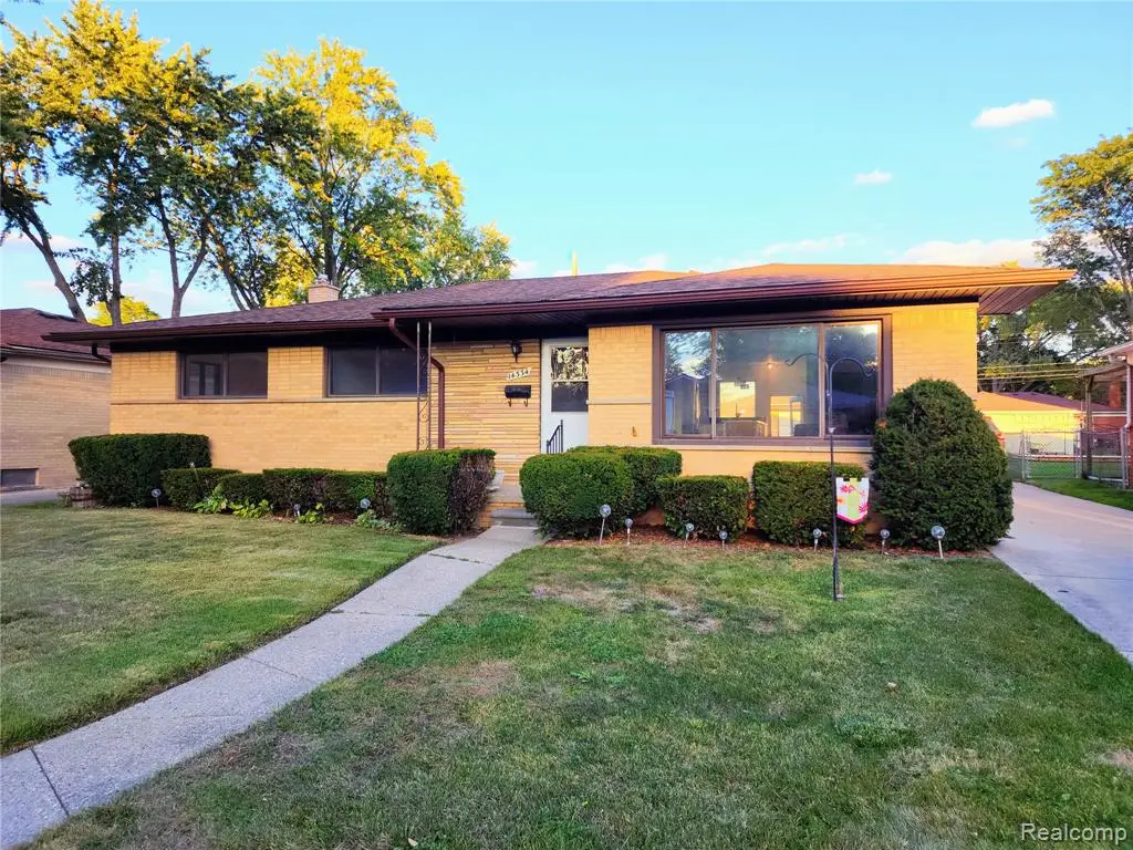14334 Sunbury, Livonia, MI  - Image #1