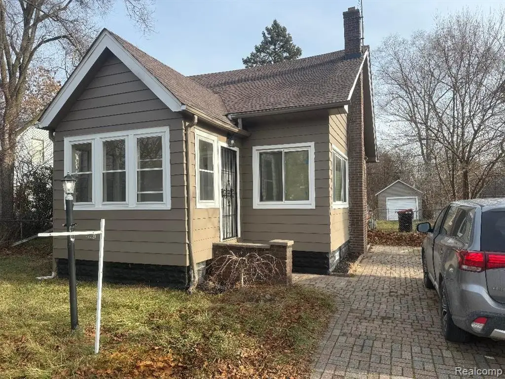 21130 Inkster, Southfield, MI  - #1