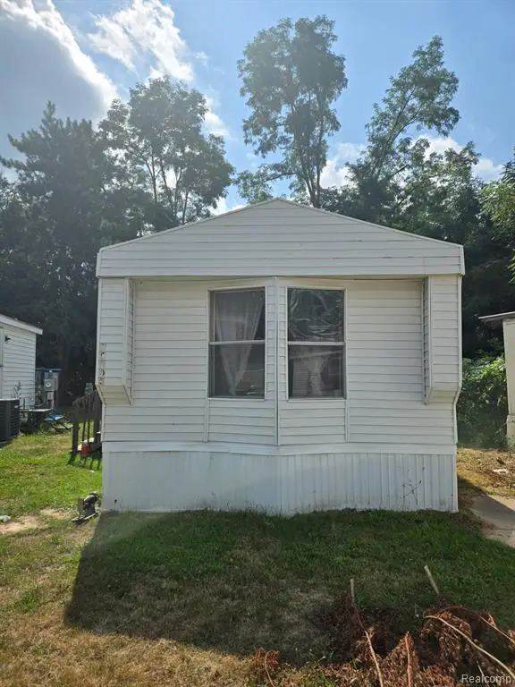 926 Hill, Portland, MI 48875 - #1