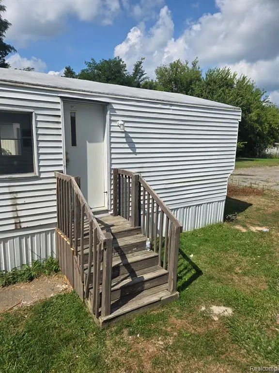 926 Hill, Portland, MI 48875 - #2