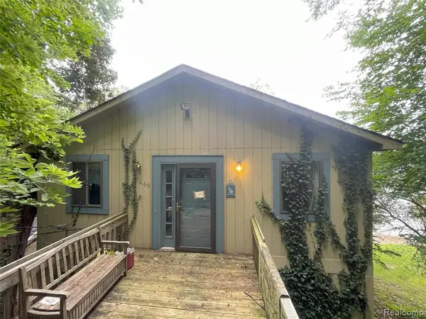 5669 Lakeview, Goodrich, MI 