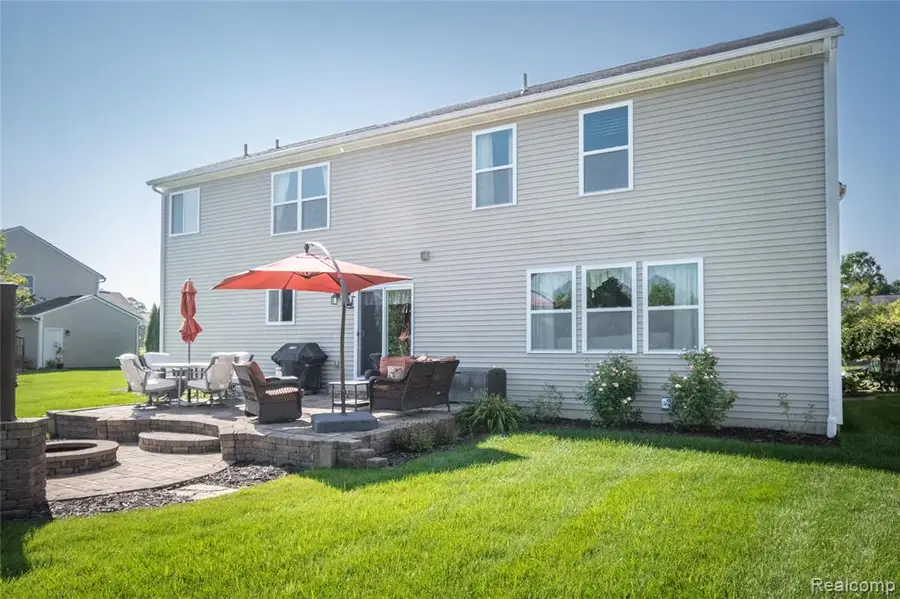 9081 Creekway, Ypsilanti, MI  - Image #2
