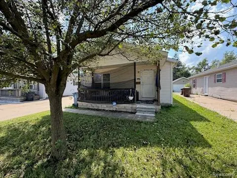 4052 Howe, Wayne, MI 