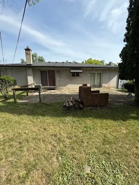 483 Pearsall, Pontiac, MI  - Image #3