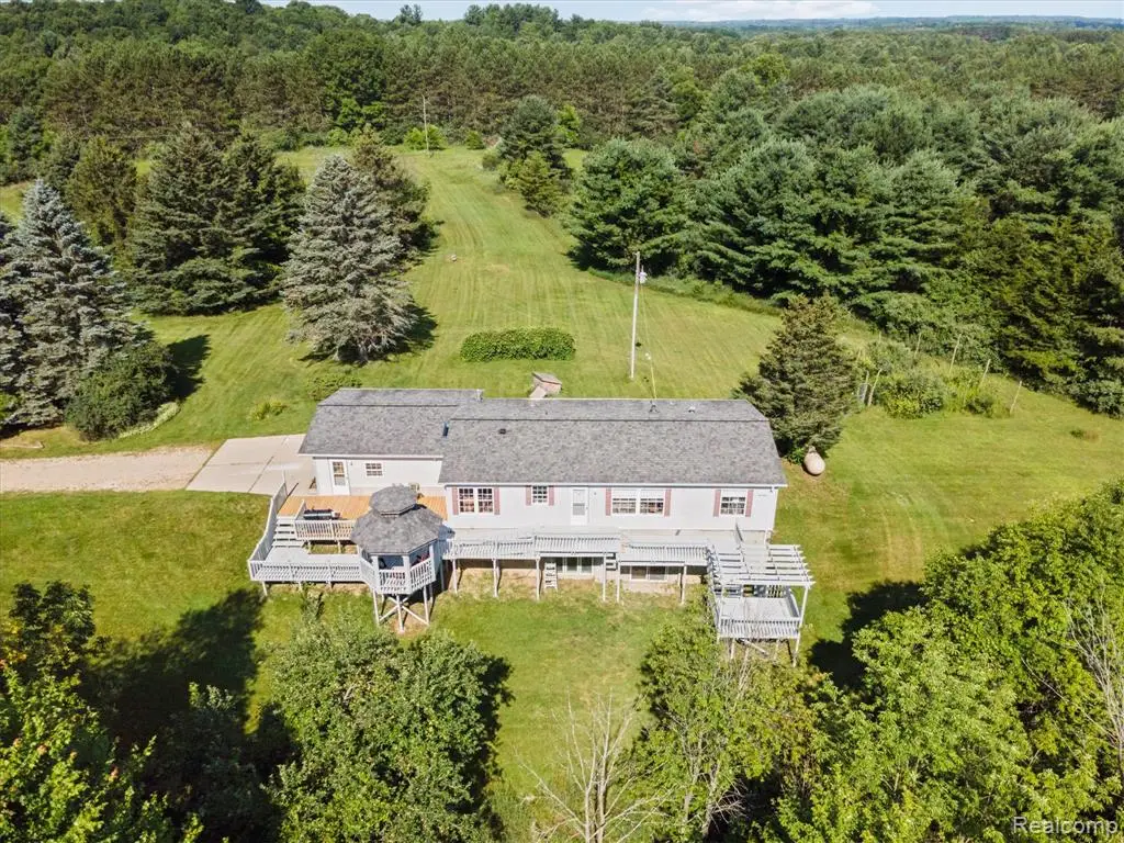 18678 10th, Barryton, MI  - Image #1