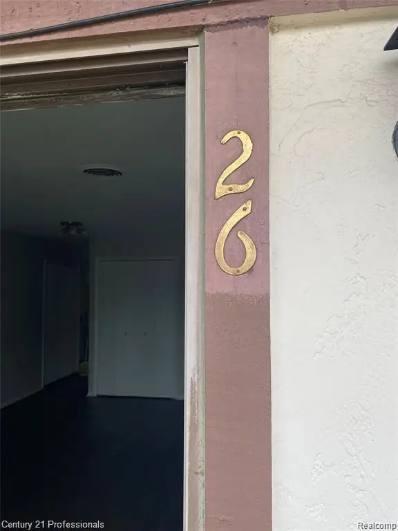 29900 N Grand Oaks #26, Warren, MI  - Image #3