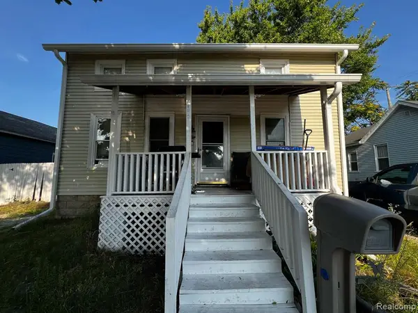 1623 8th, Port Huron, MI 