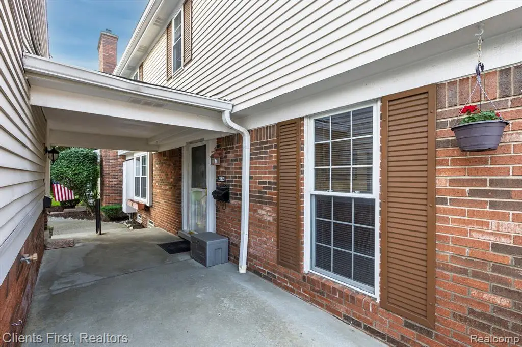 20809 W Glen Haven, Novi, MI  - Image #1