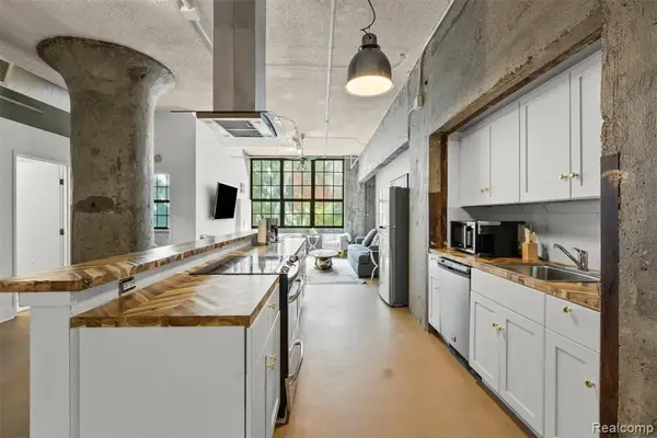 6533 East Jefferson #42/116T, Detroit, MI 48207