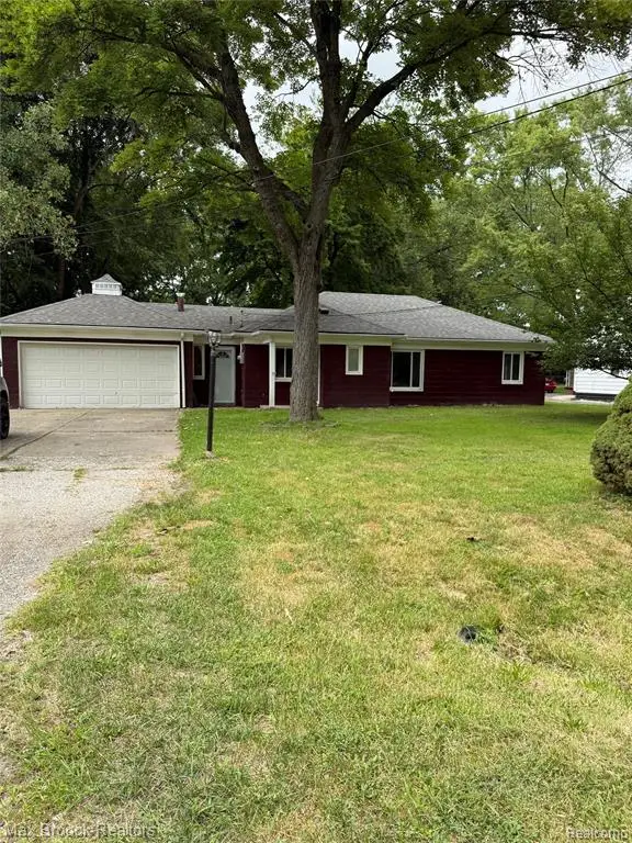 21718 8 1-2 Mile Rd, Southfield, MI 48076 - Image #1