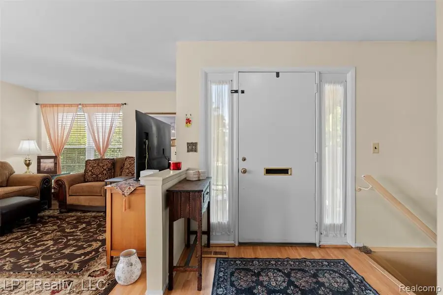 40699 Newport #256, Plymouth, MI  - Image #3