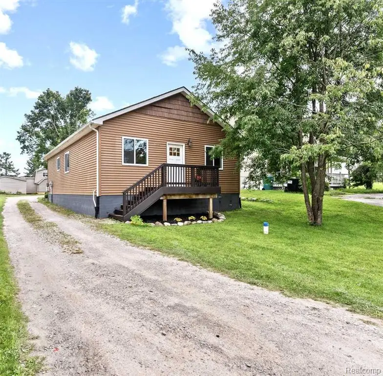 3333 Junior, Pinckney, MI  - Image #1