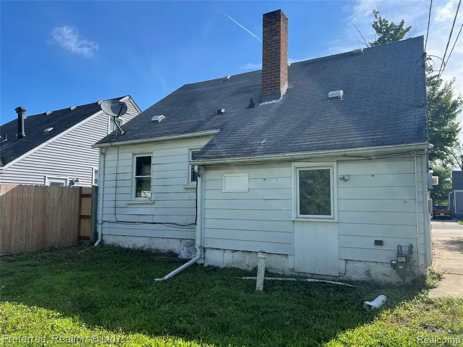 19941 Woodworth, Redford, MI 48240 - #2