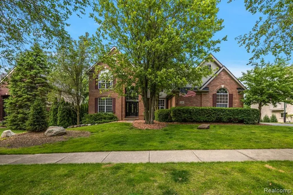 5390 Plantation, Commerce Township, MI  - #1