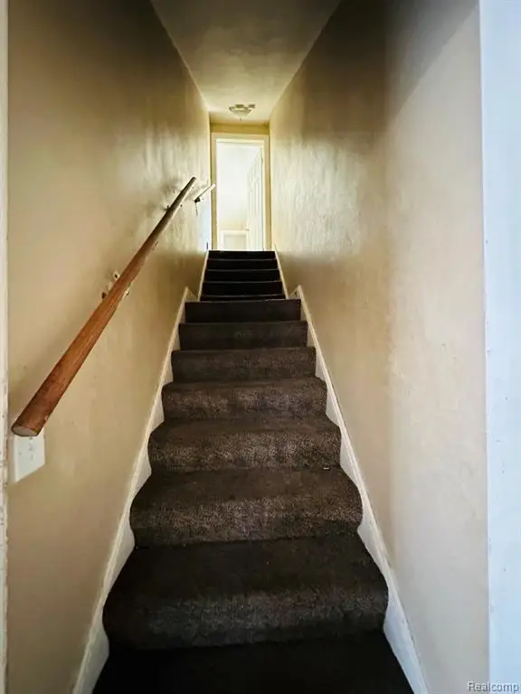 15850 E State Fair, Detroit, MI 48205 - #2