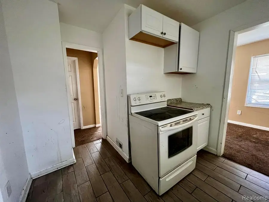 9244 Heyden, Detroit, MI  - Image #2