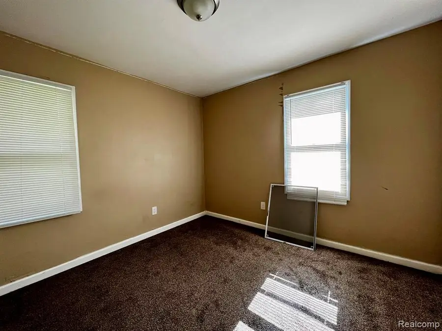 9244 Heyden, Detroit, MI  - Image #3