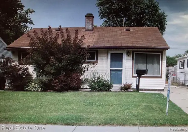 8279 Elm, Taylor, MI 