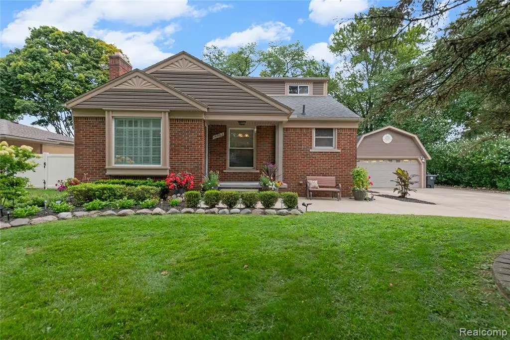14962 Beatrice, Livonia, MI  - Image #1