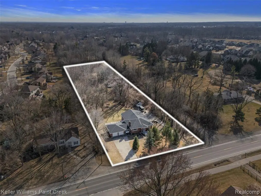 804 E Avon, Rochester Hills, MI  - Image #1