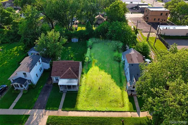 00000 Centralia, Redford, MI 