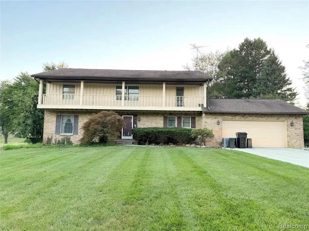 1307 Springborrow, Flint, MI  - #1