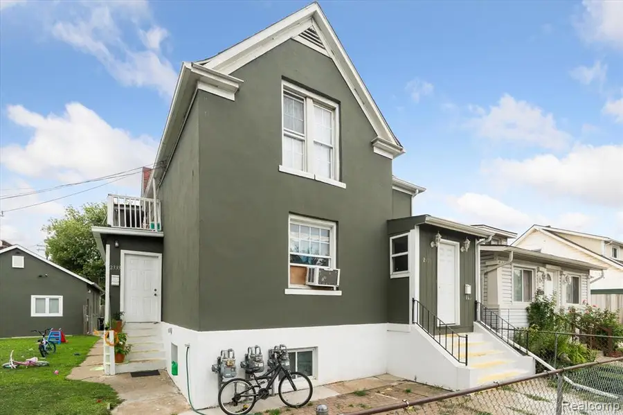 2333/2335 Ferris, Detroit, MI  - Image #2