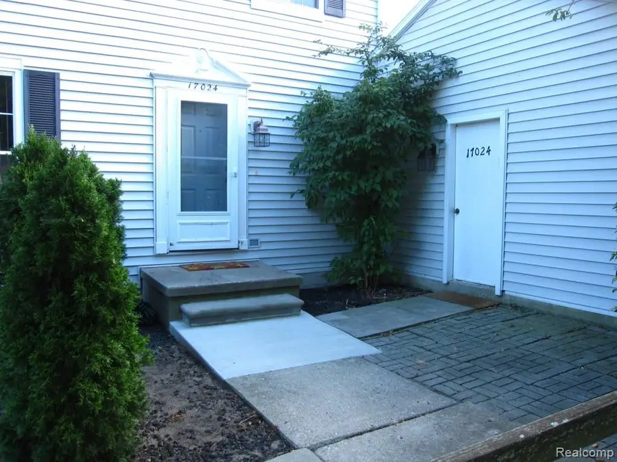 17024 Beach, Clinton Township, MI  - Image #3