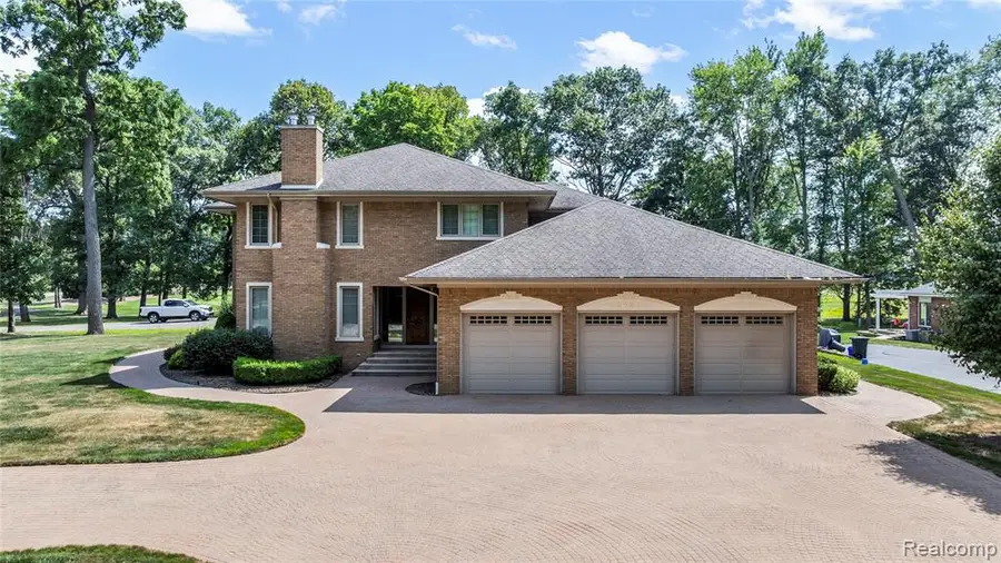 9281 Island, Grosse Ile, MI 48138 - #3