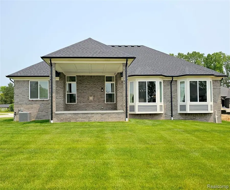 50861 Mistwood, Macomb, MI 48042 - #2