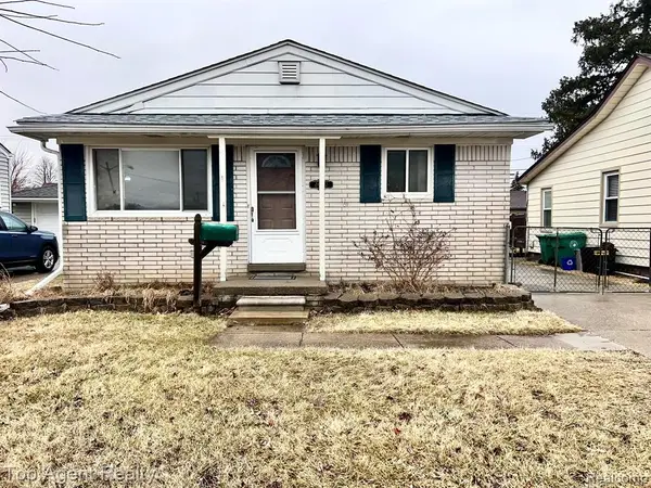 28912 Cambridge, Garden City, MI 