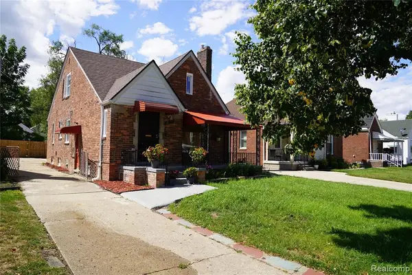 16521 Biltmore, Detroit, MI 