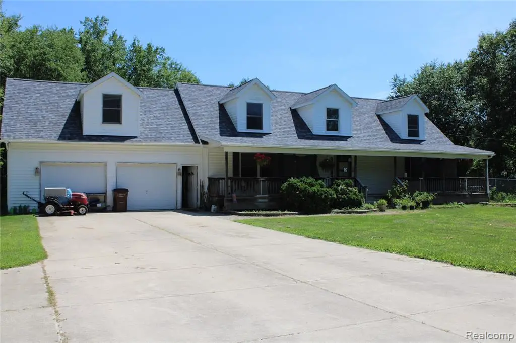 8300 Wiggins, Howell, MI  - #1